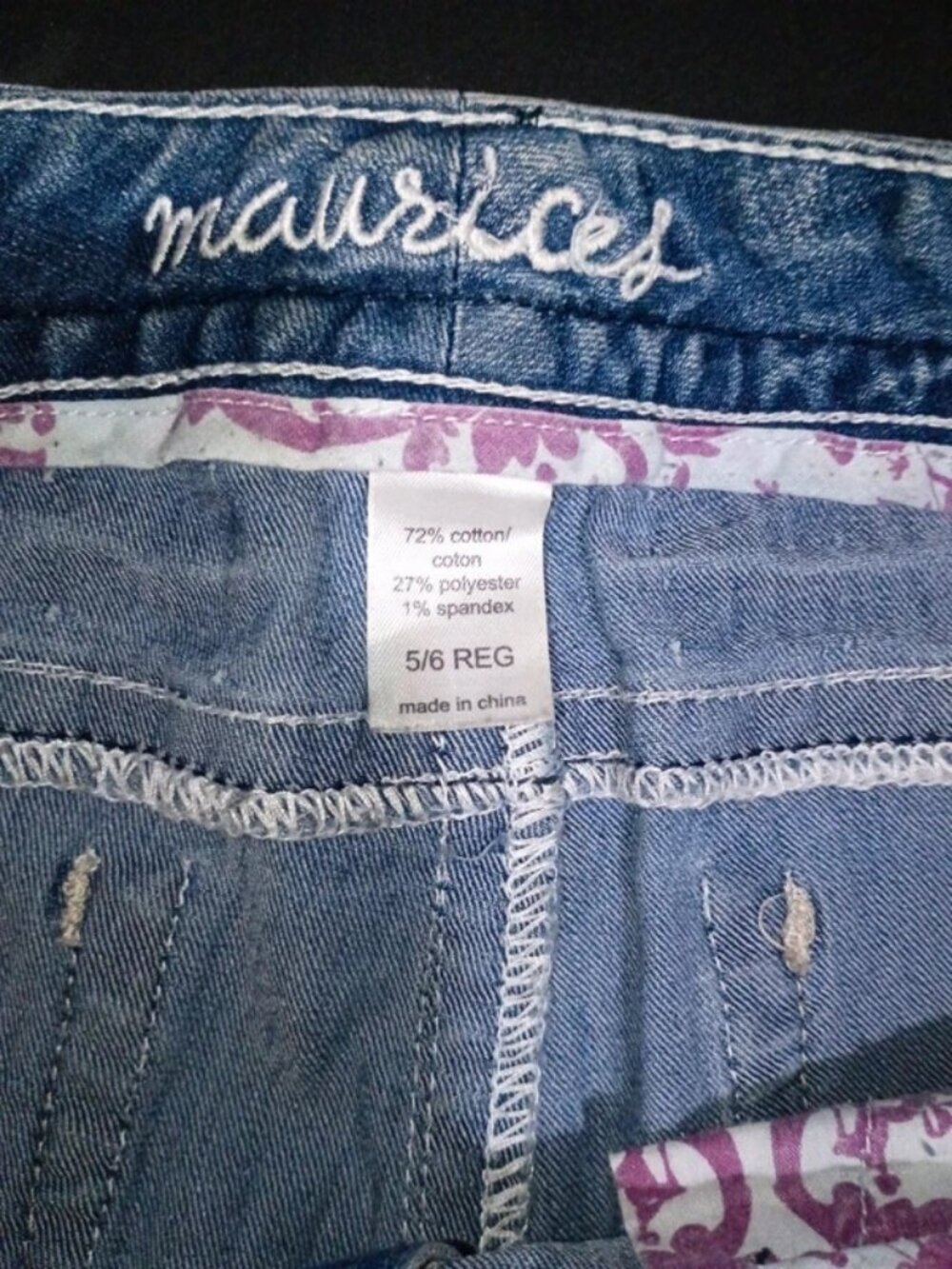 Maurices Light Wash Bootcut Capris Size 5/6 Regular